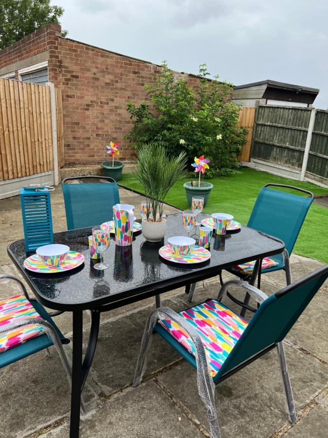 Beautiful 2-Bedroom In Grays Close To Lakeside Exterior foto