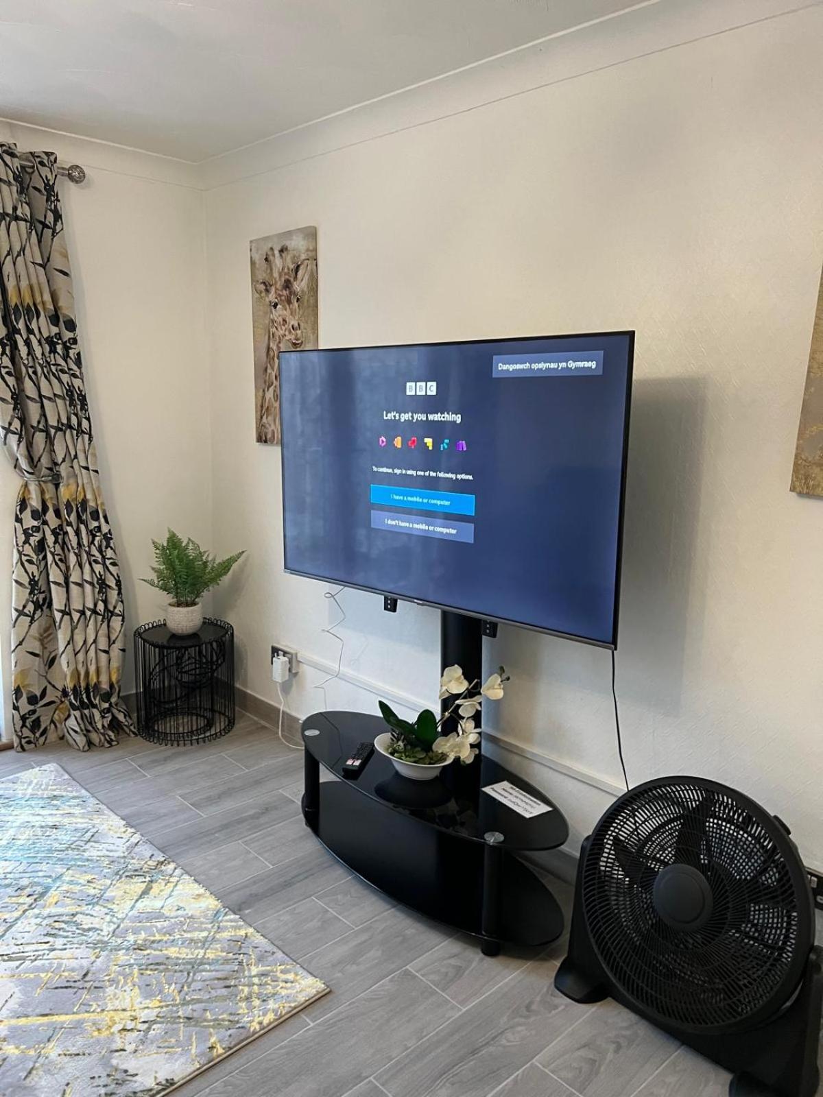 Beautiful 2-Bedroom In Grays Close To Lakeside Exterior foto