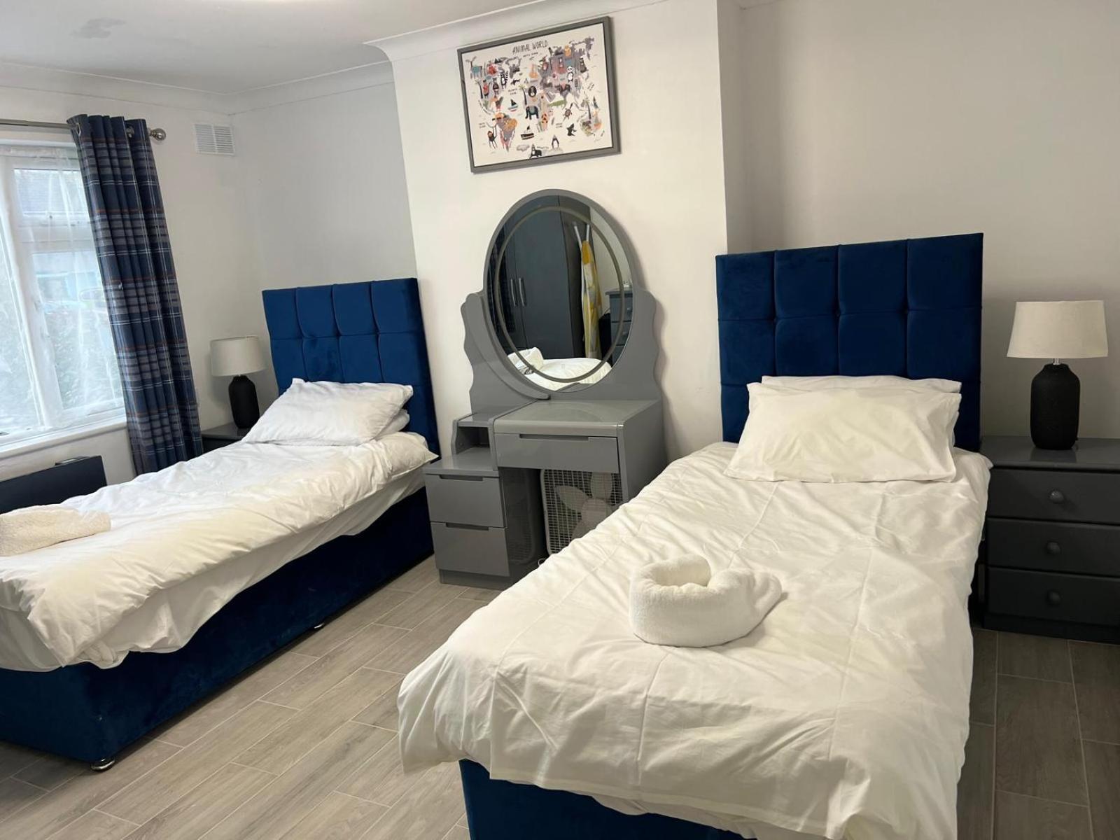 Beautiful 2-Bedroom In Grays Close To Lakeside Exterior foto